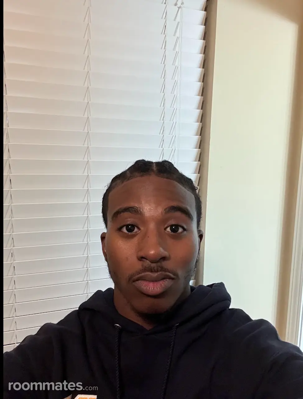 Profile photo 1 of 1