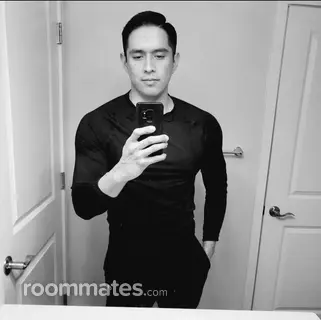 Roommate looking Roseville, CA, $2000