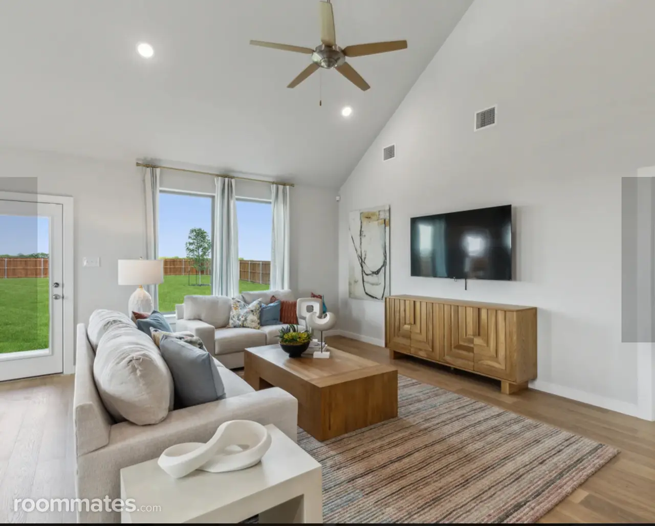 Profile photo 4 of 10