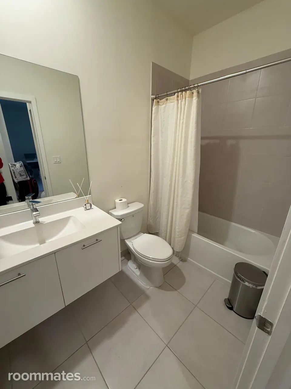 Profile photo 2 of 3