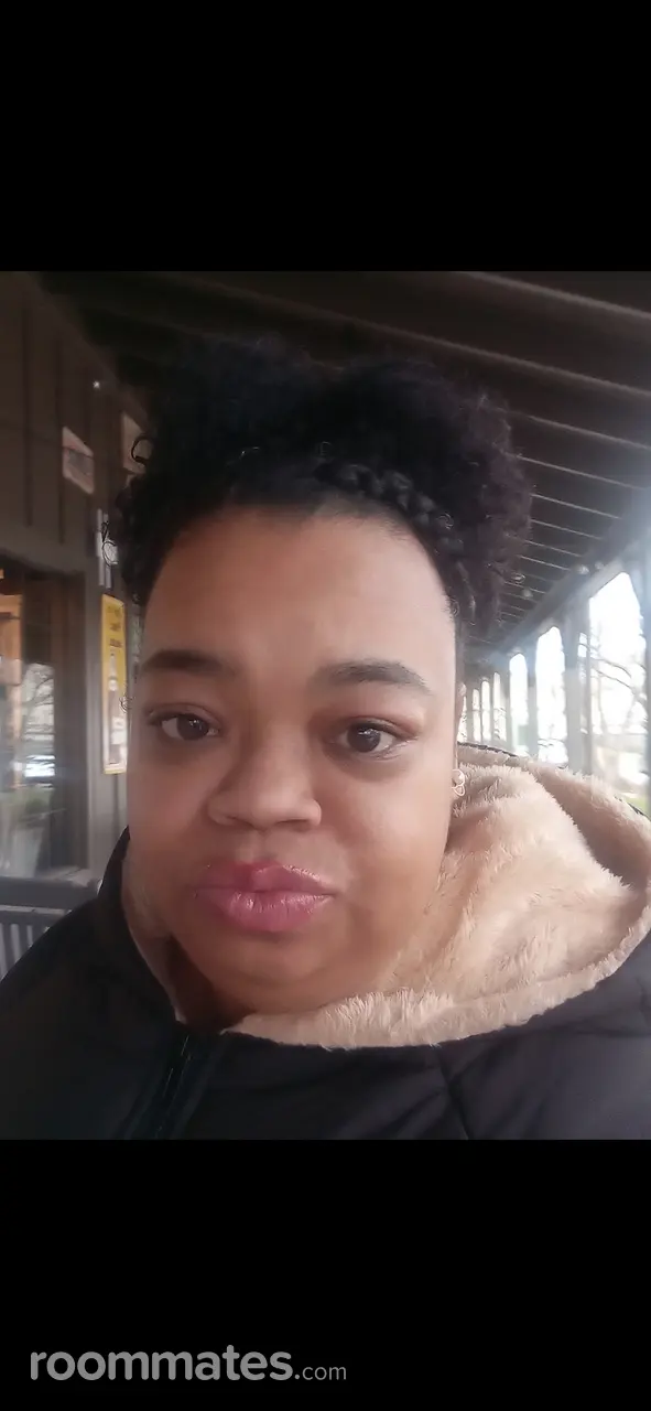 Profile photo 1 of 1