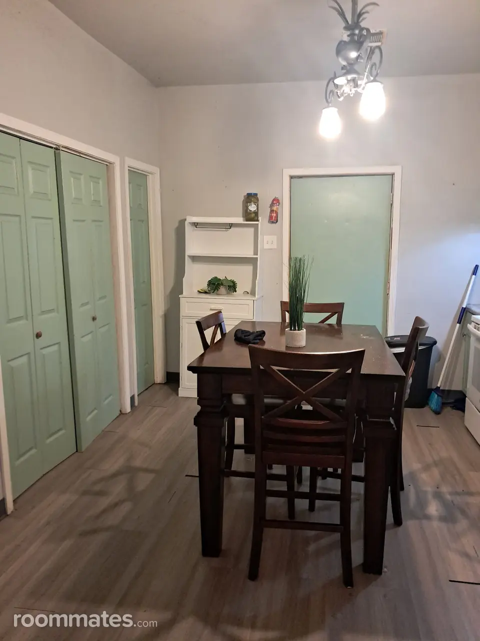 Profile photo 9 of 11