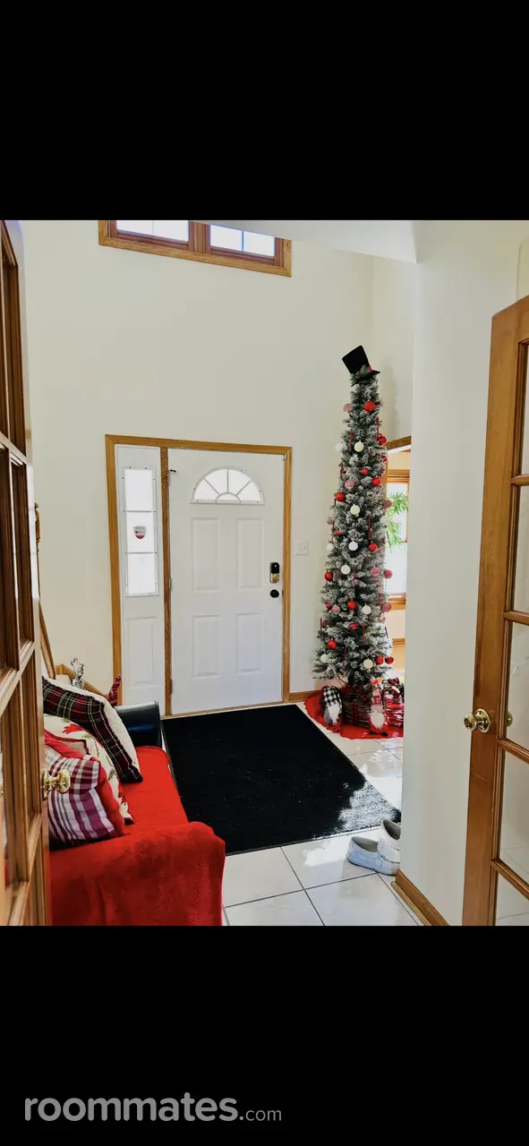 Profile photo 6 of 11