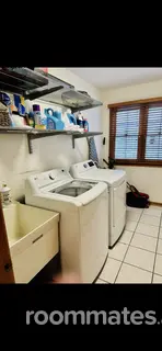 Room for rent in Naperville, IL $1200, house