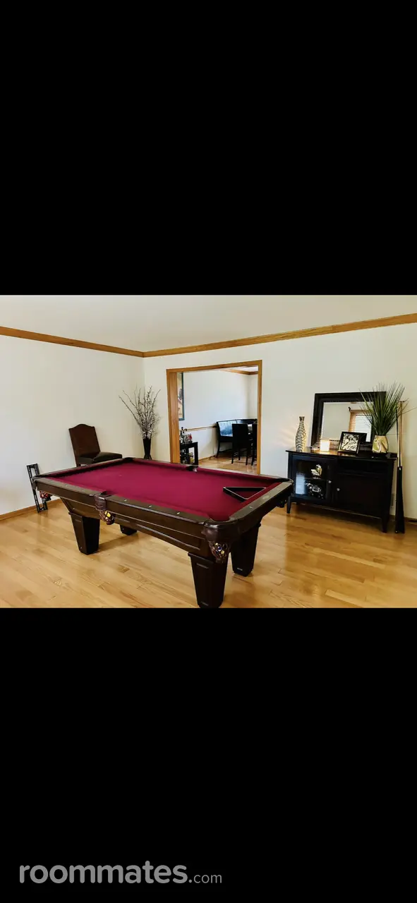 Profile photo 7 of 11