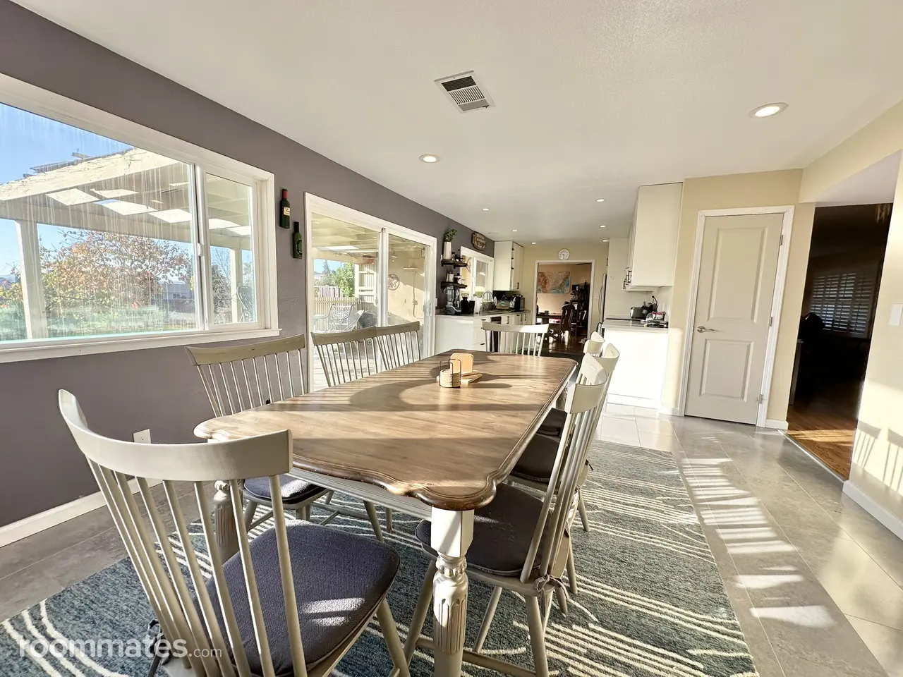 Profile photo 10 of 11