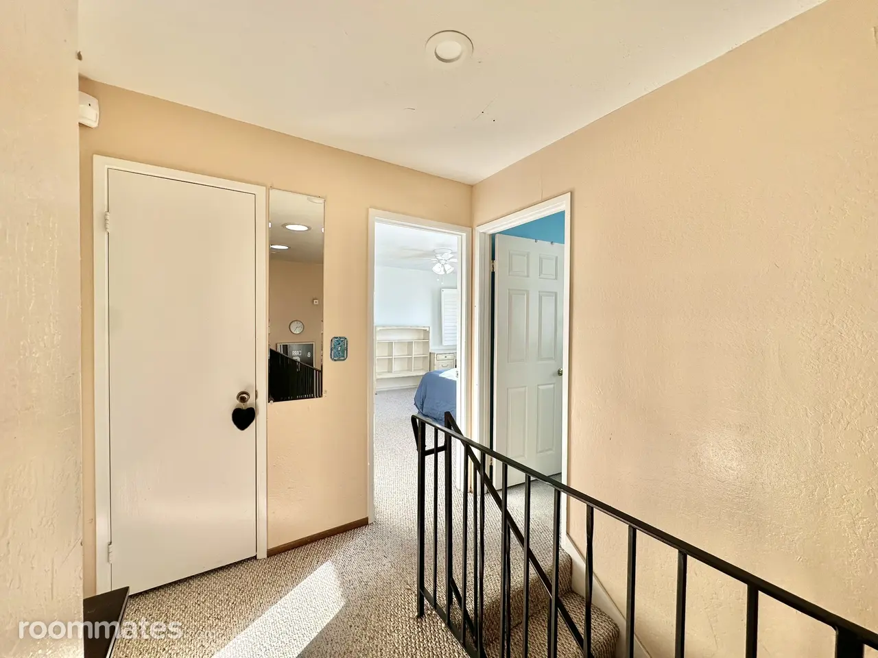 Profile photo 3 of 11