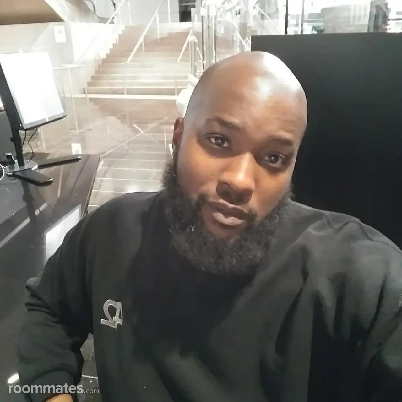 Profile photo 1 of 4