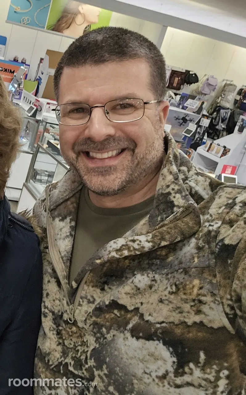 Profile photo 2 of 4