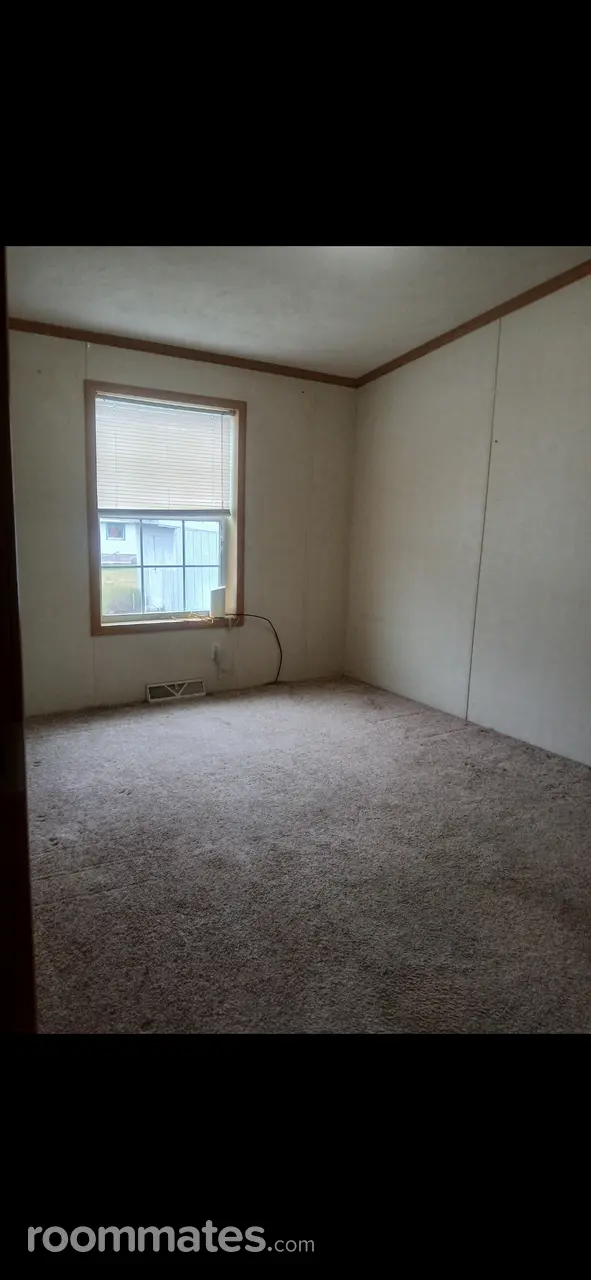 Profile photo 1 of 6