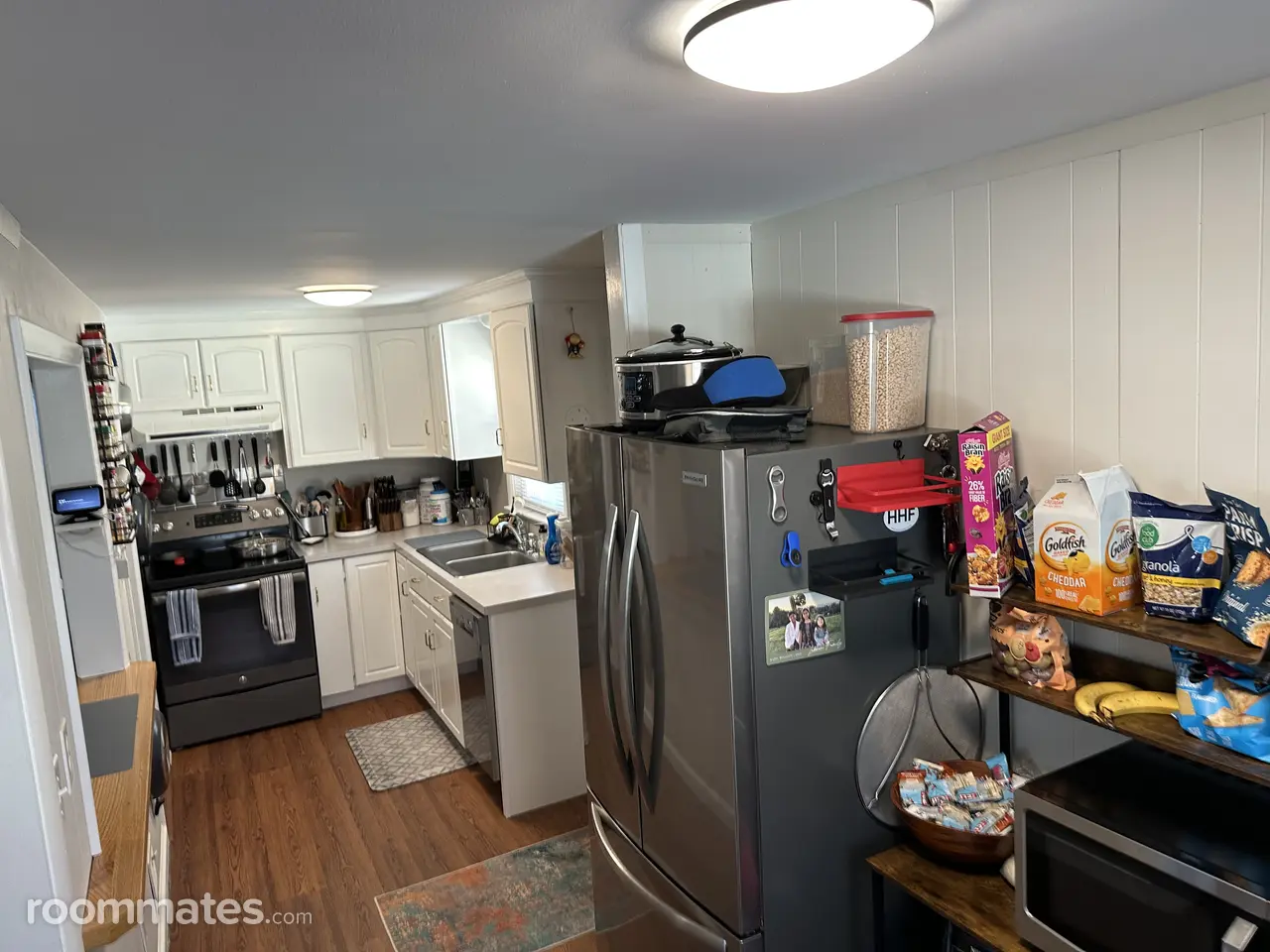 Profile photo 5 of 11