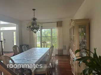 Room for rent in Easton, PA $950, house