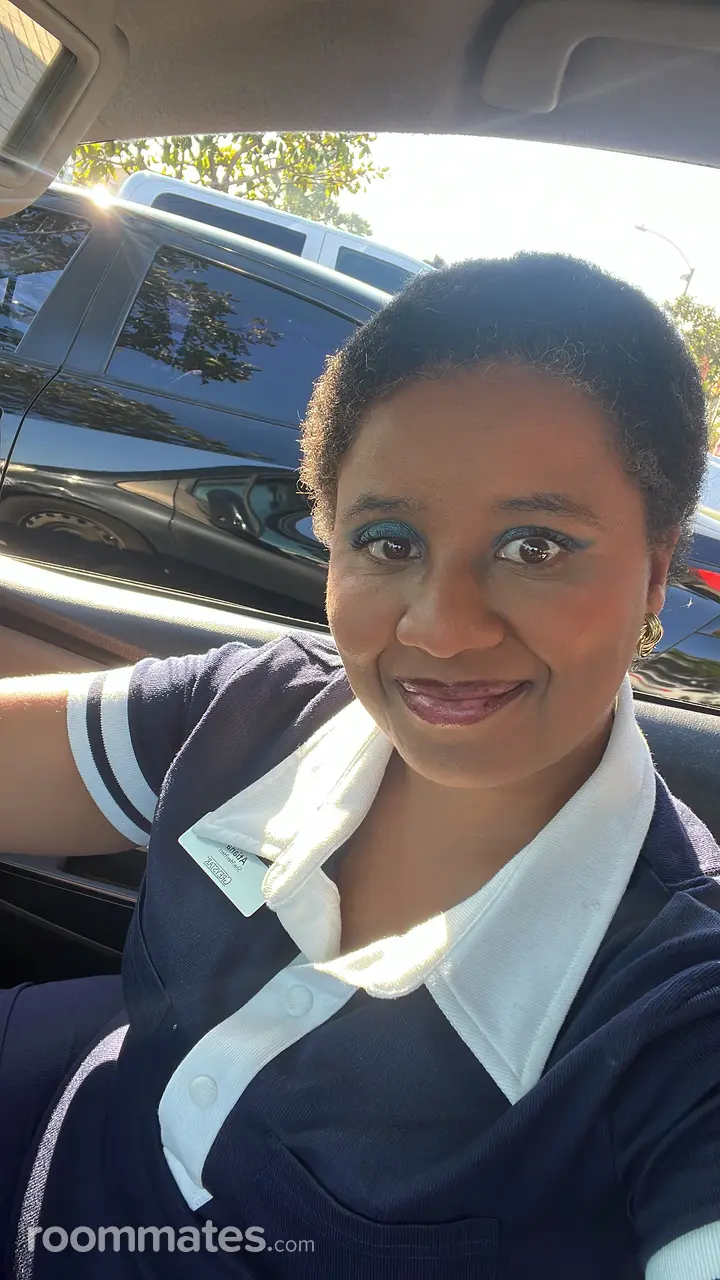 Profile photo 1 of 1