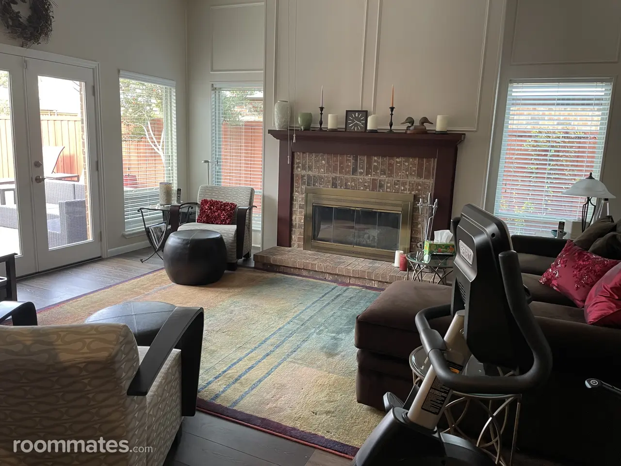 Profile photo 7 of 11