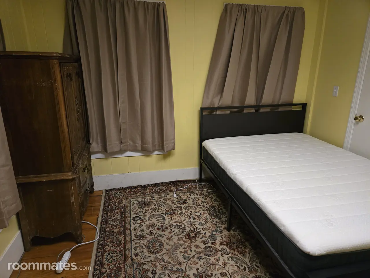 Profile photo 2 of 3