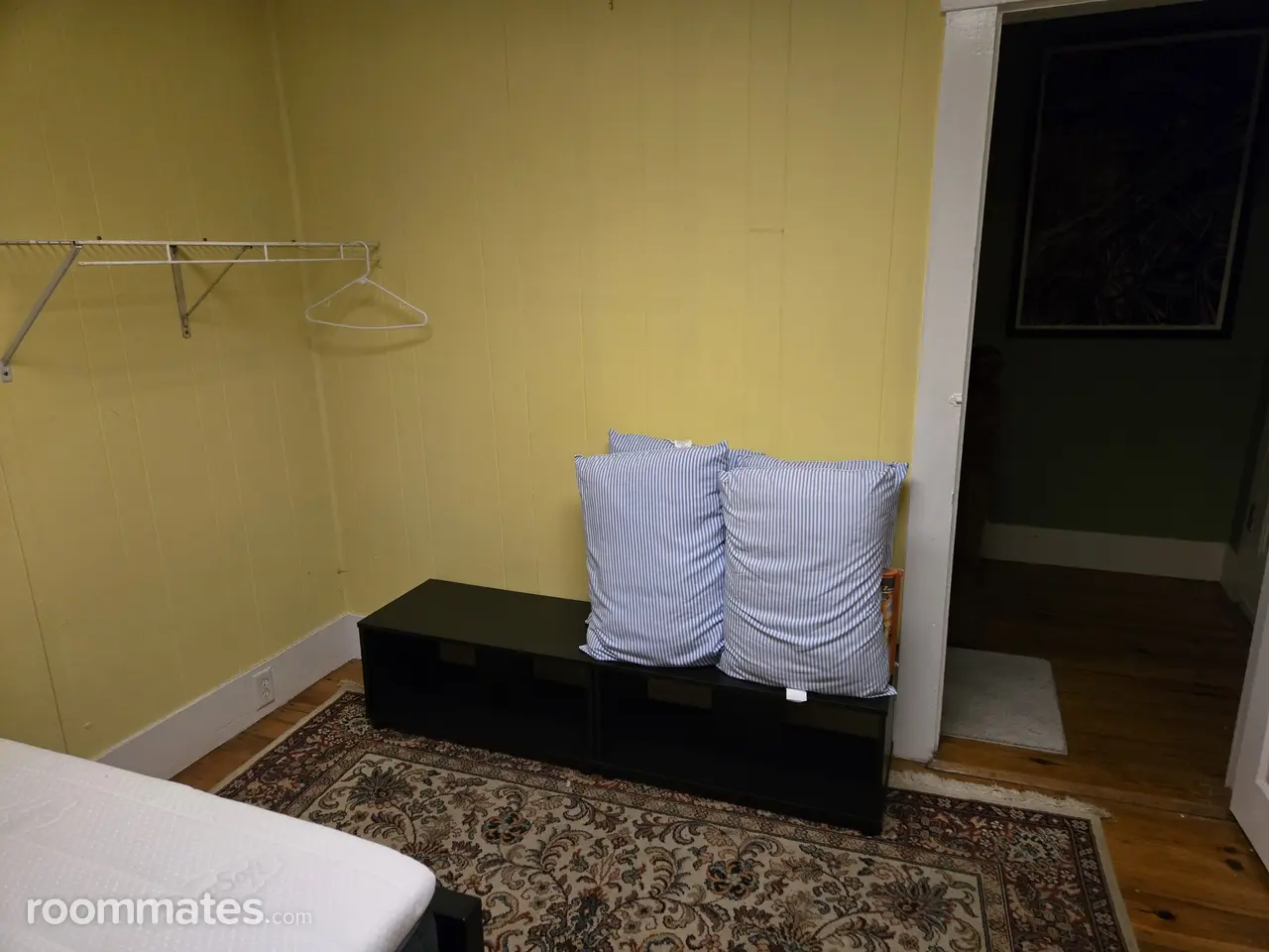 Profile photo 1 of 3