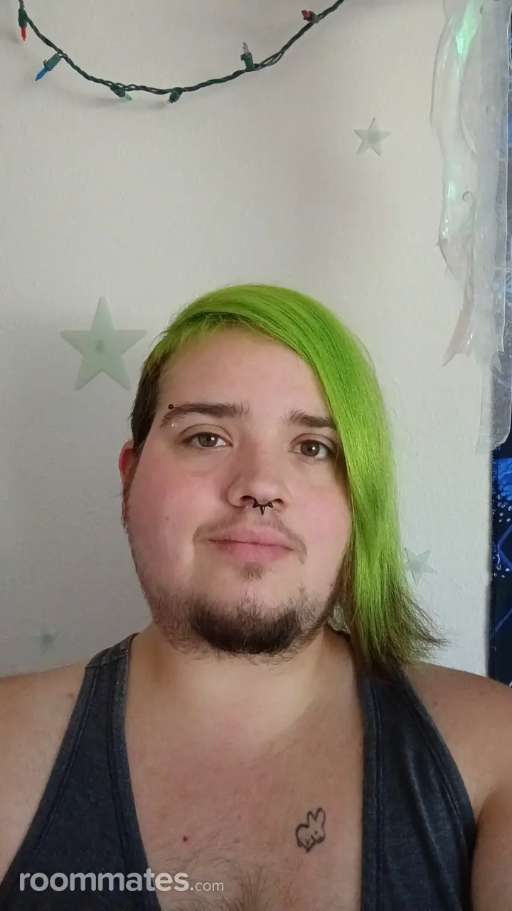 Profile photo 4 of 7