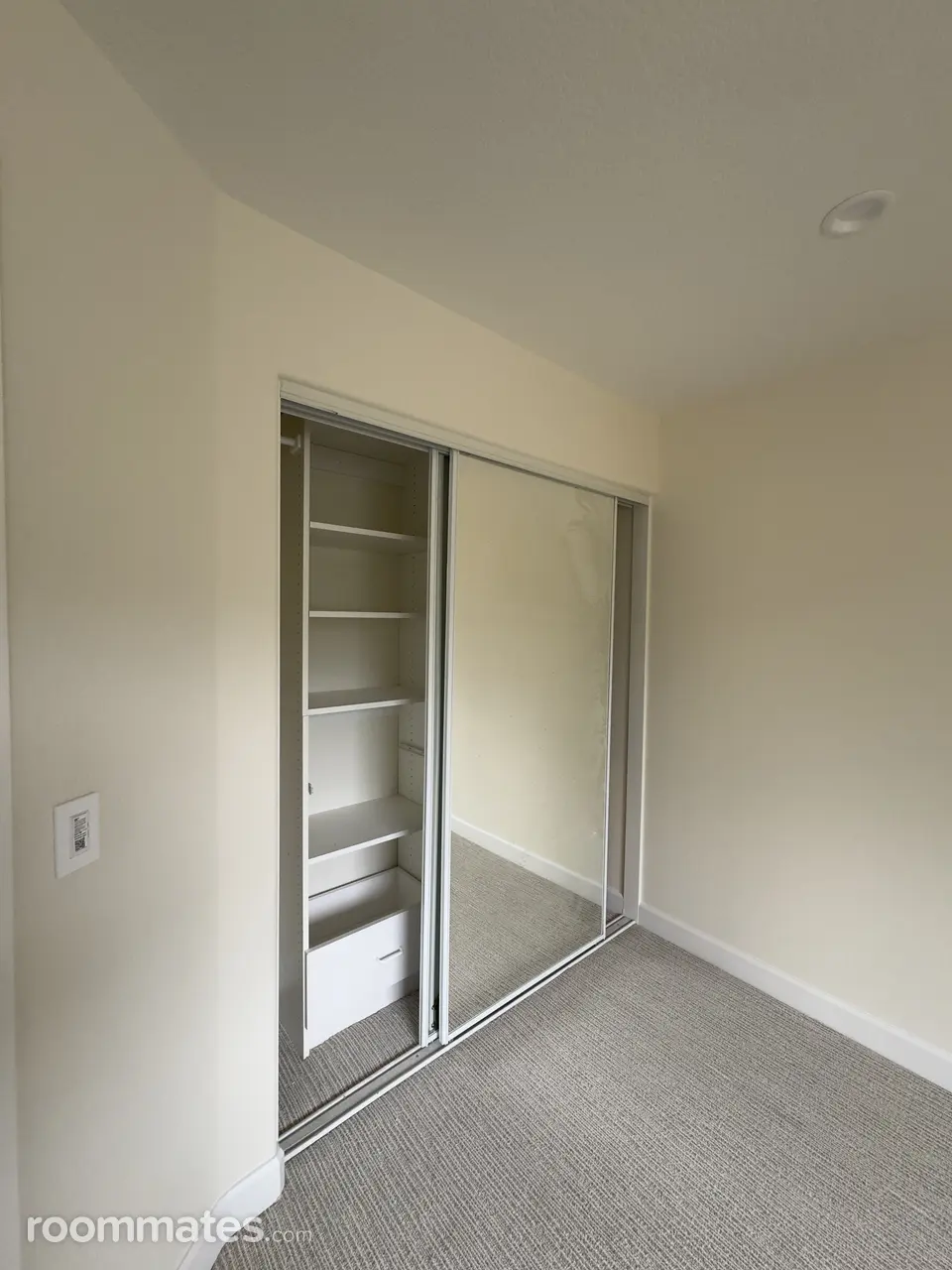 Profile photo 4 of 9