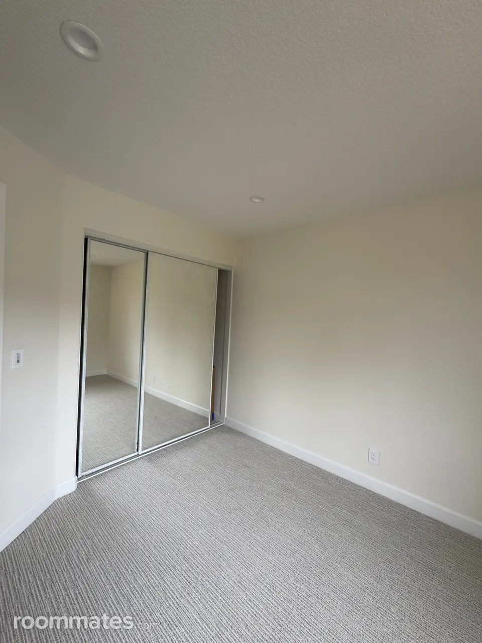 Profile photo 6 of 9