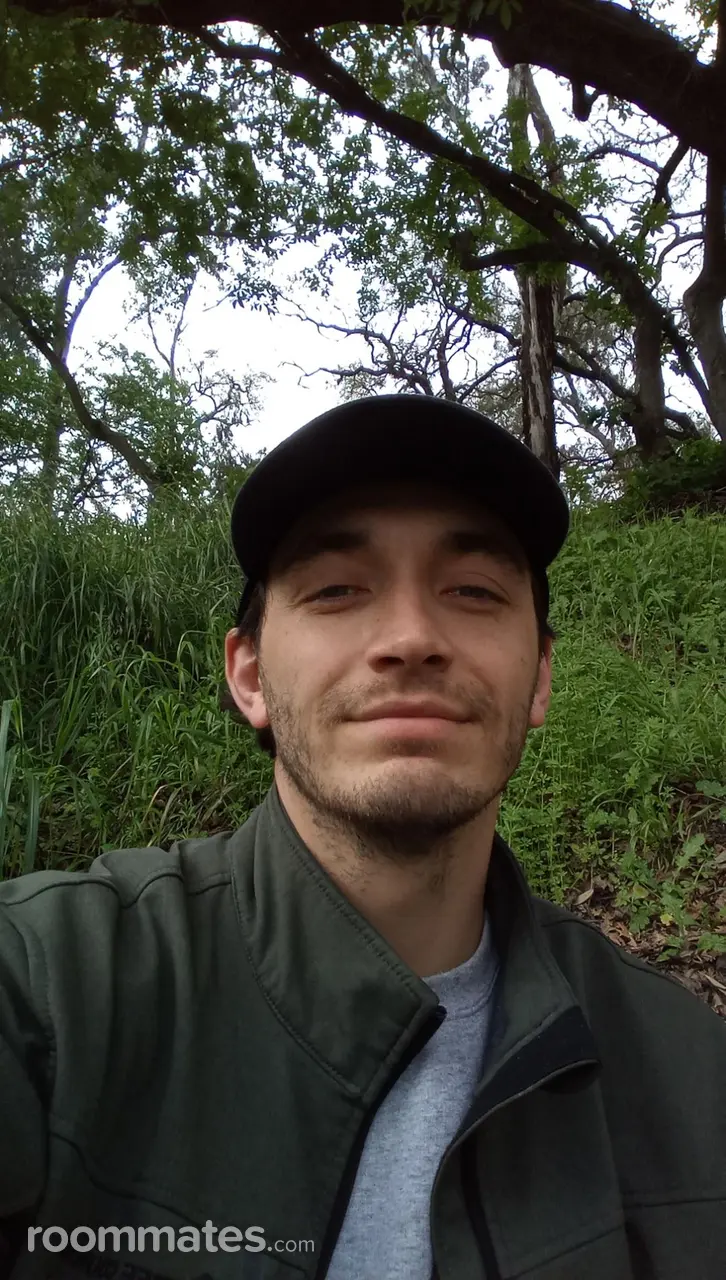 Profile photo 1 of 1