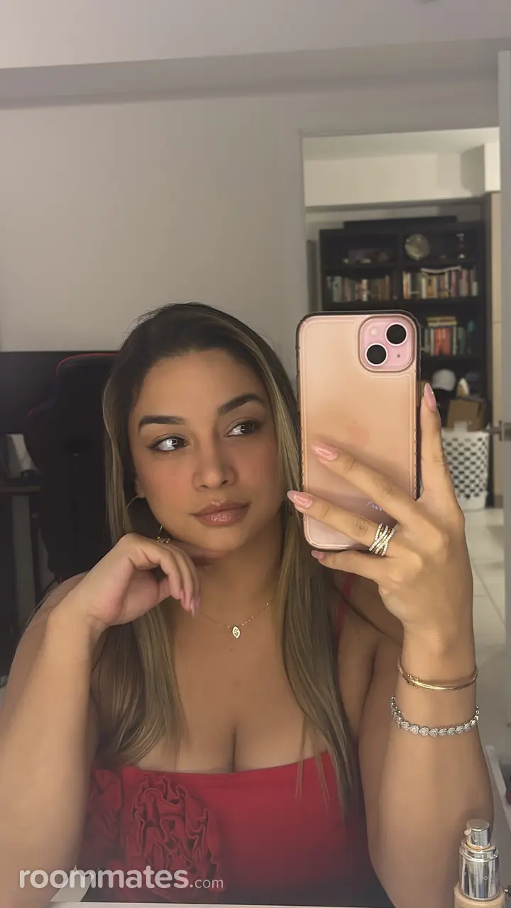 Profile photo 4 of 5