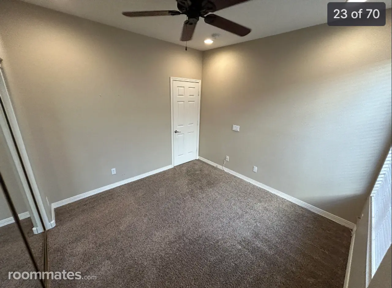 Profile photo 1 of 12