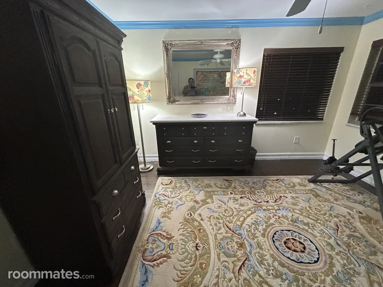 Profile photo 8 of 15