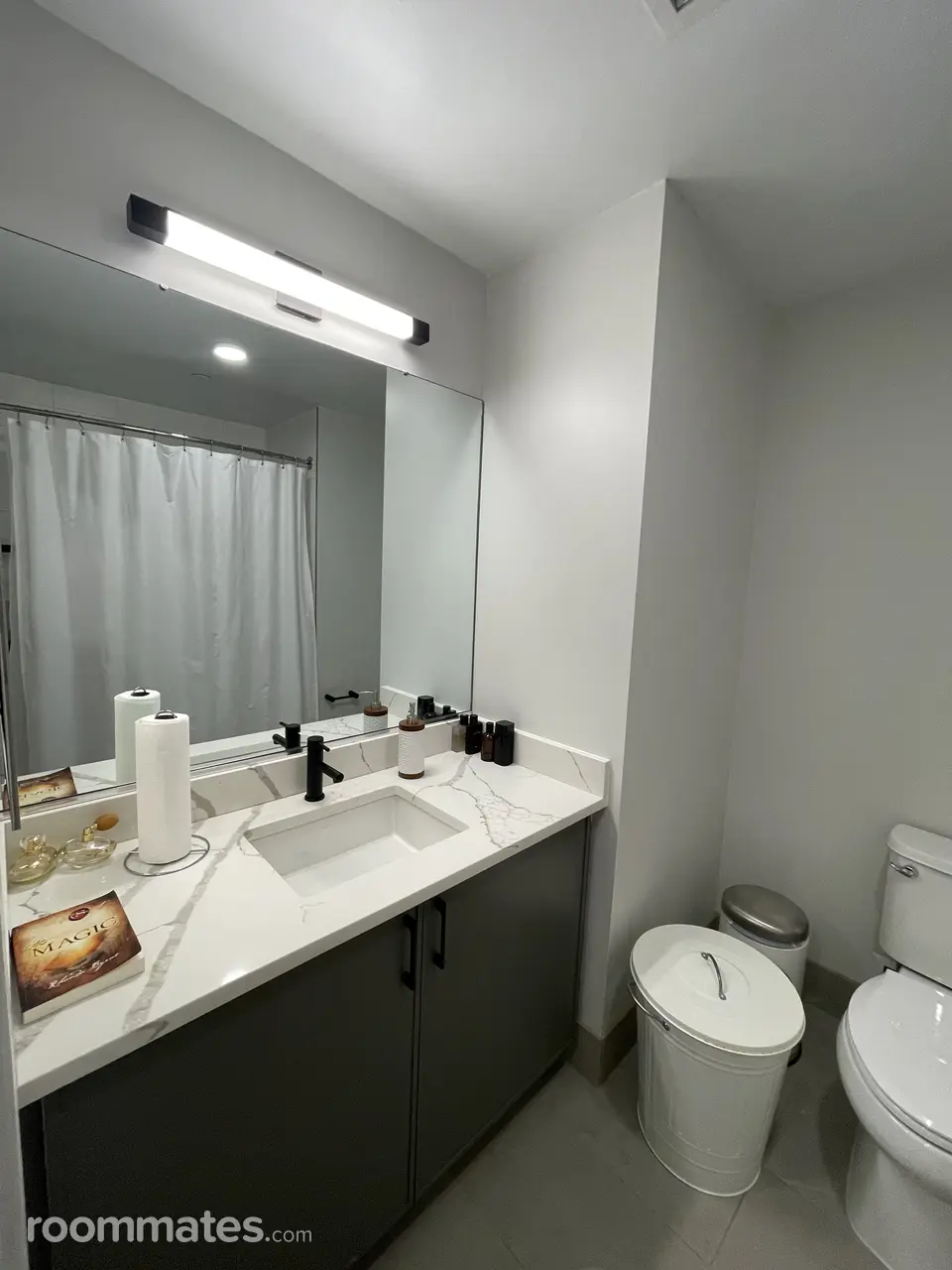 Profile photo 8 of 13