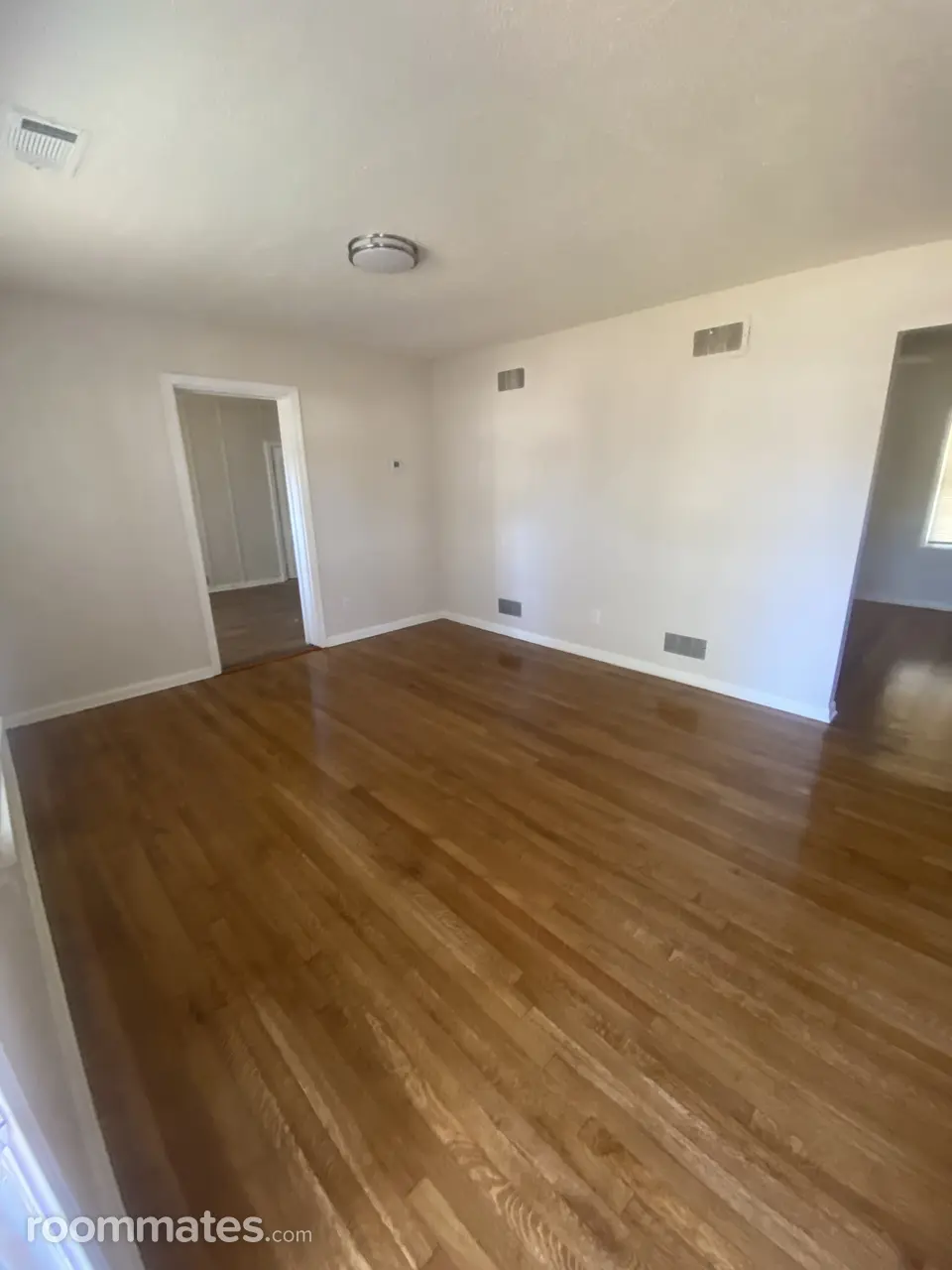 Profile photo 9 of 10