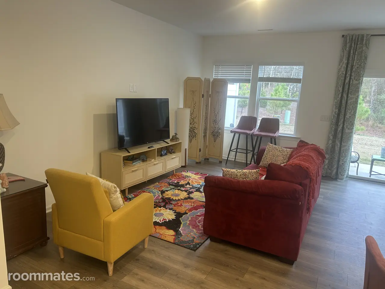 Profile photo 7 of 12