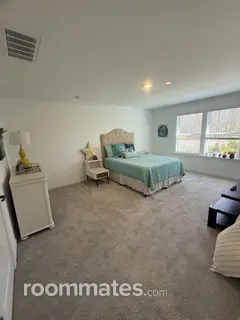 Room for rent in Angier, NC $1000, townhouse