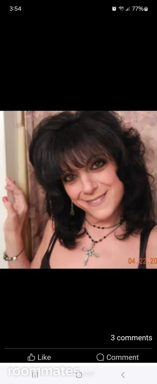 Profile photo 4 of 10