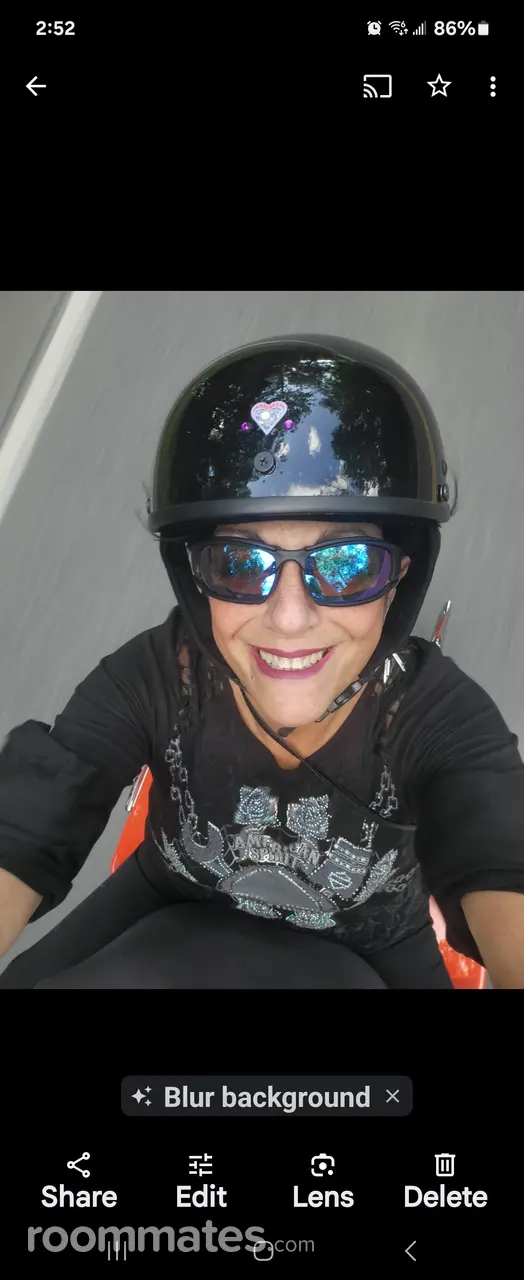 Profile photo 9 of 10