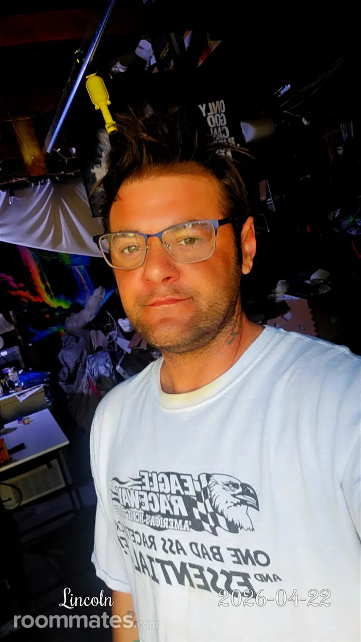 Profile photo 7 of 7