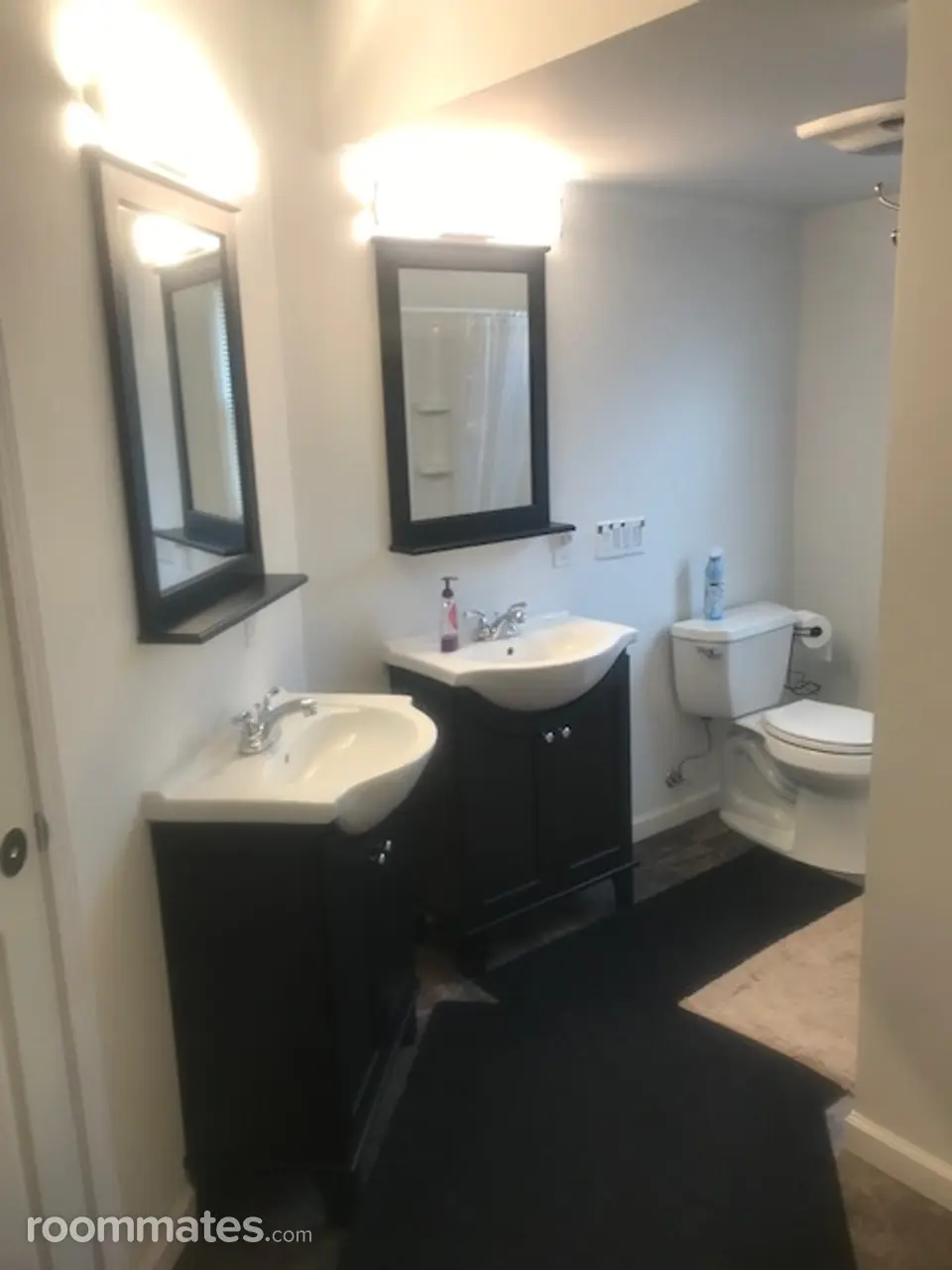 Profile photo 3 of 7