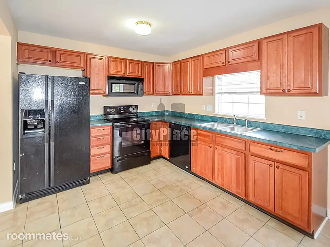 Profile photo 8 of 11