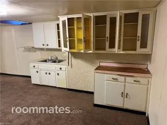 Room for rent in Cleveland, OH $450, house