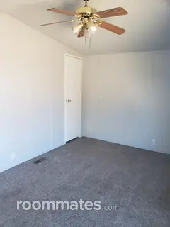 Room for rent in Harrah, OK $600, house