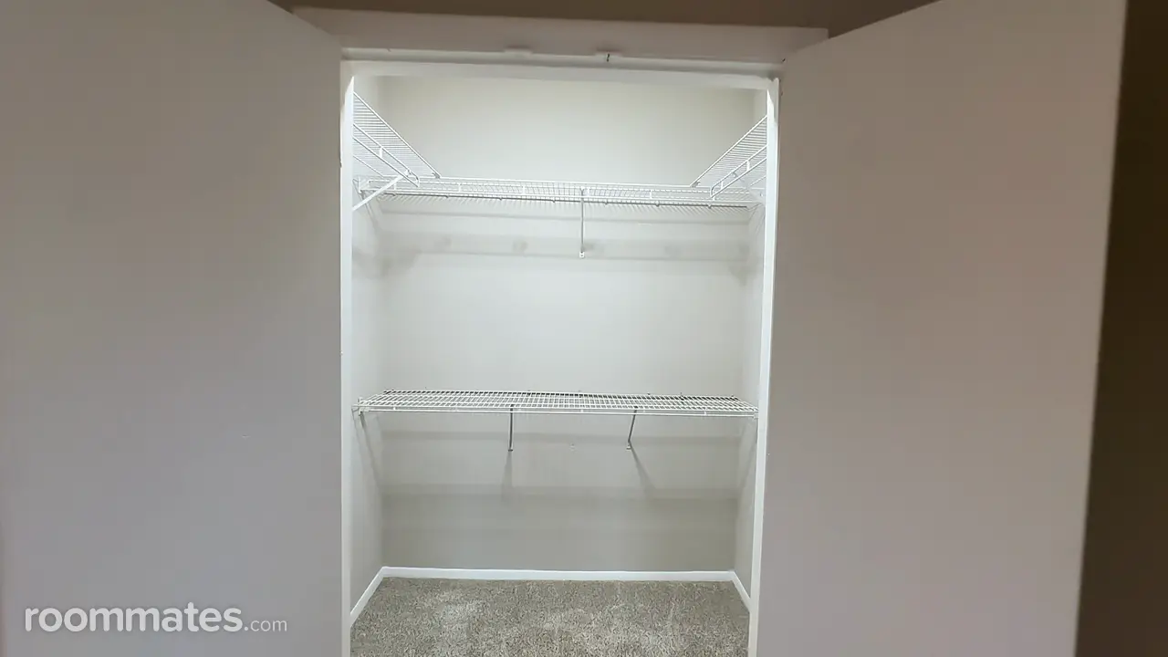 Profile photo 8 of 12