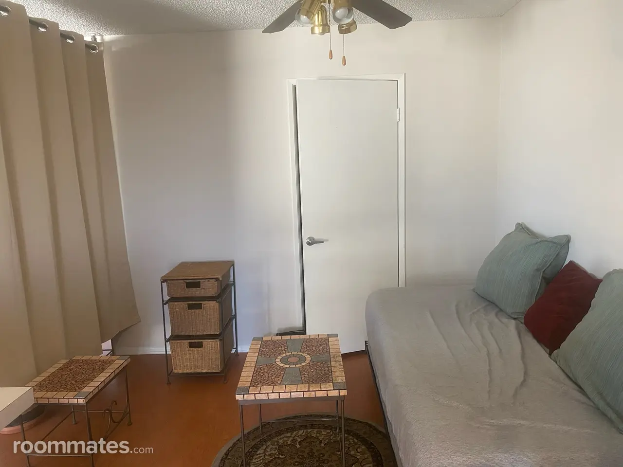 Profile photo 5 of 6