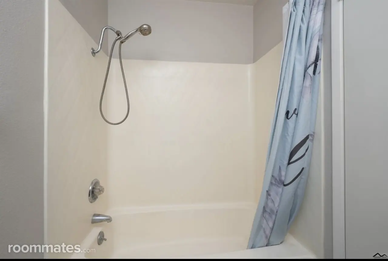 Profile photo 2 of 9