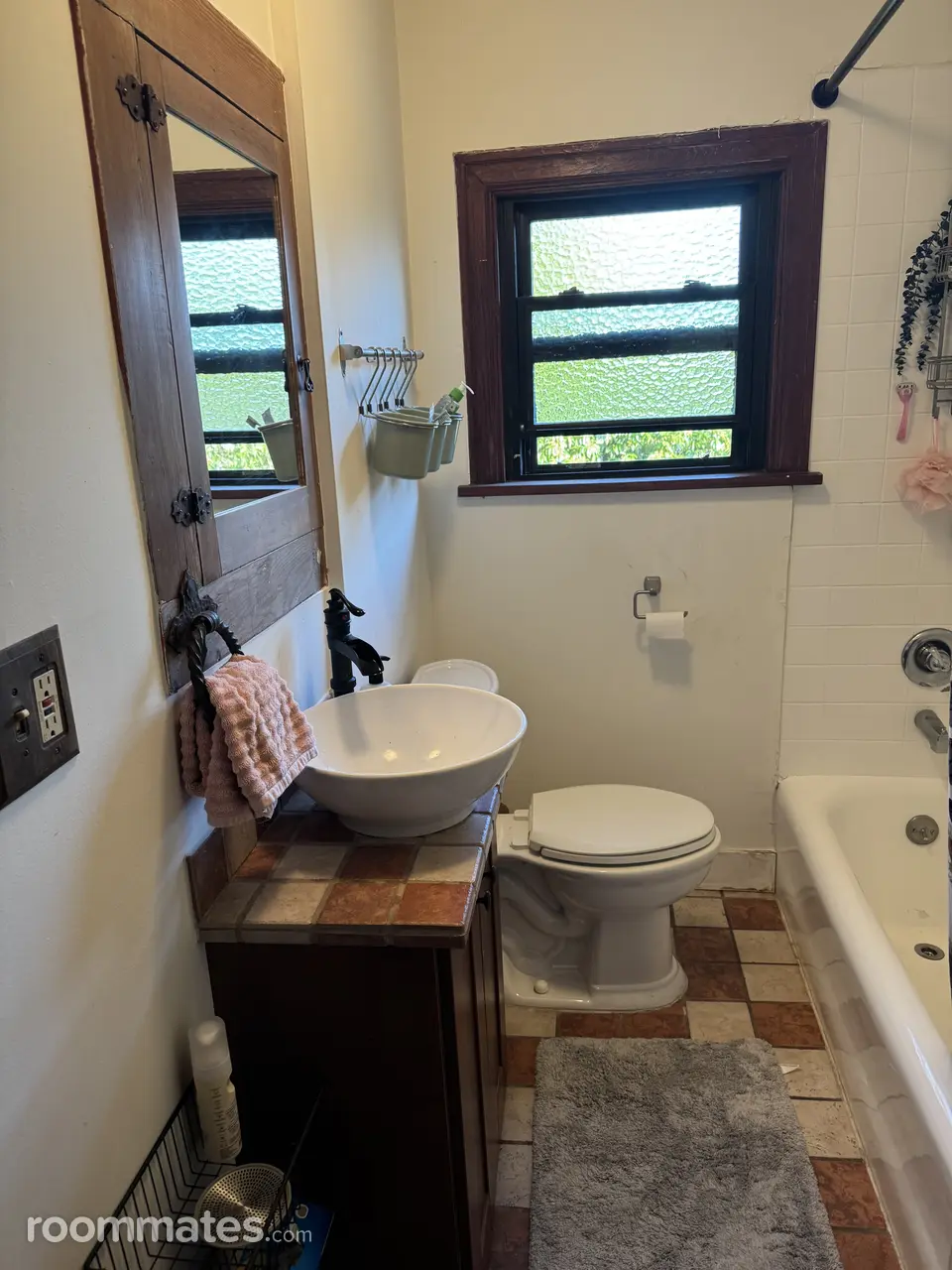 Profile photo 7 of 11