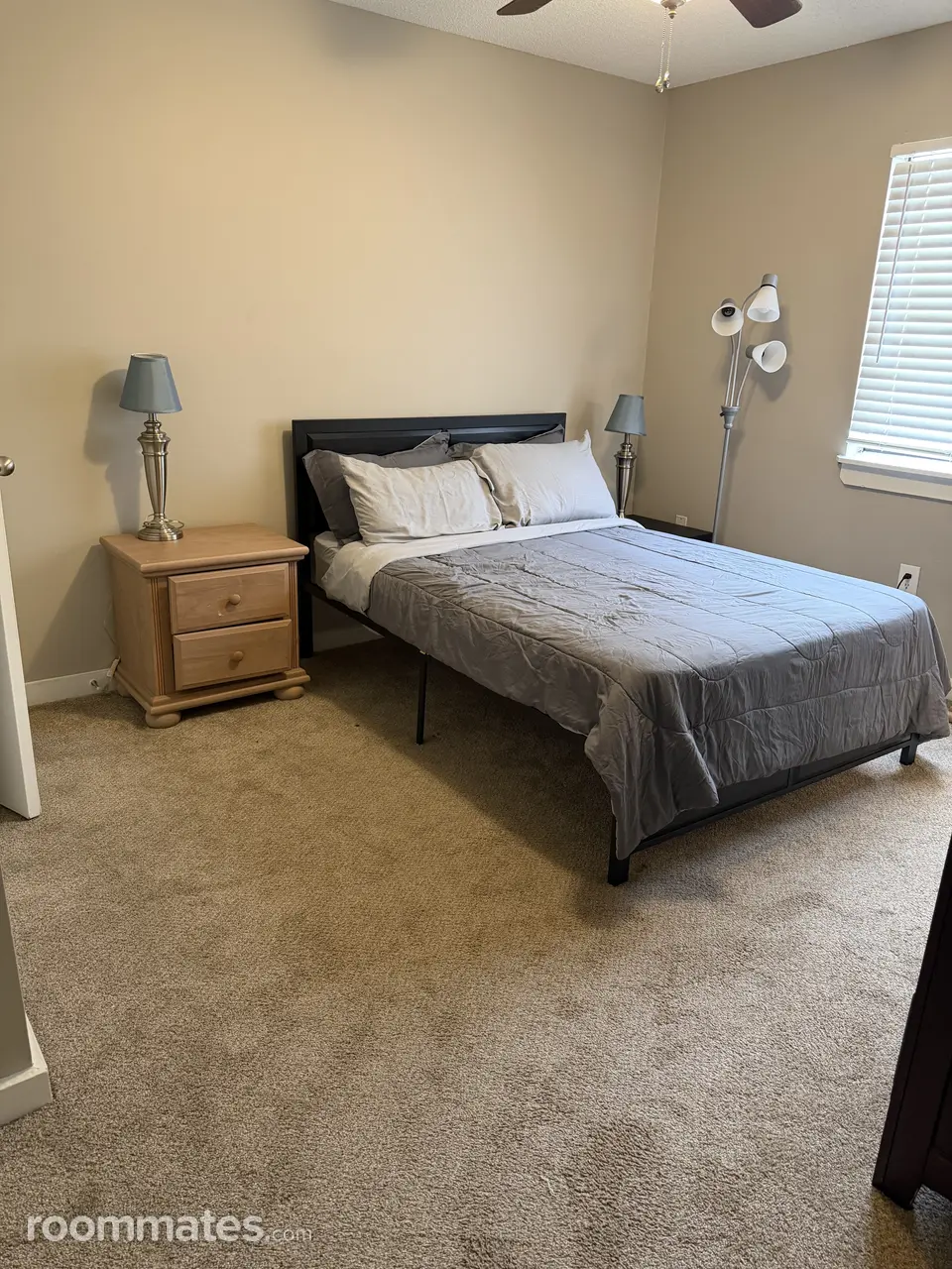 Profile photo 4 of 5