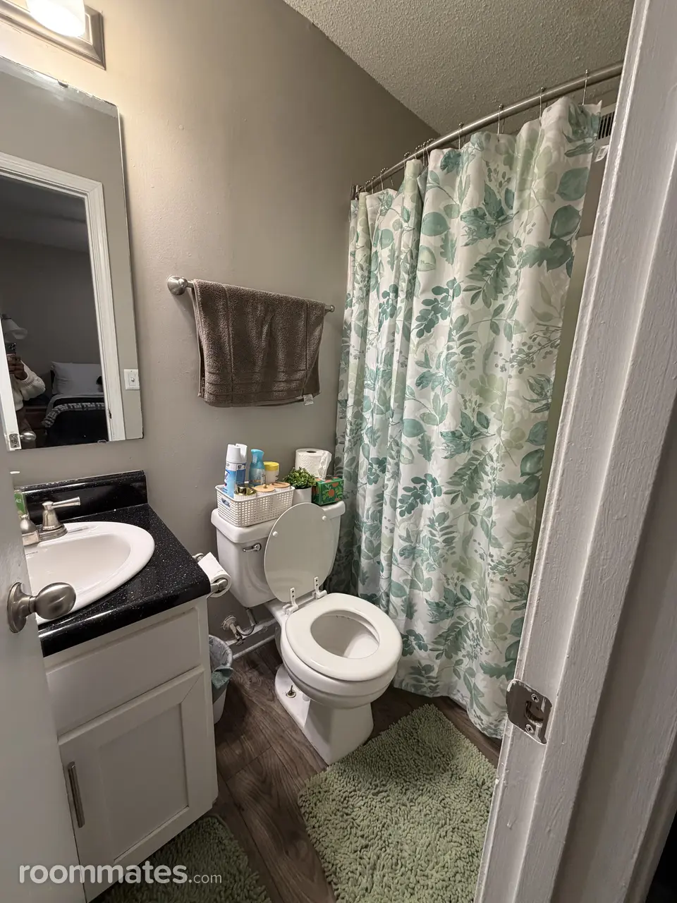 Profile photo 1 of 5