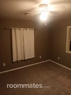 Room for rent in Harrah, OK $650, house