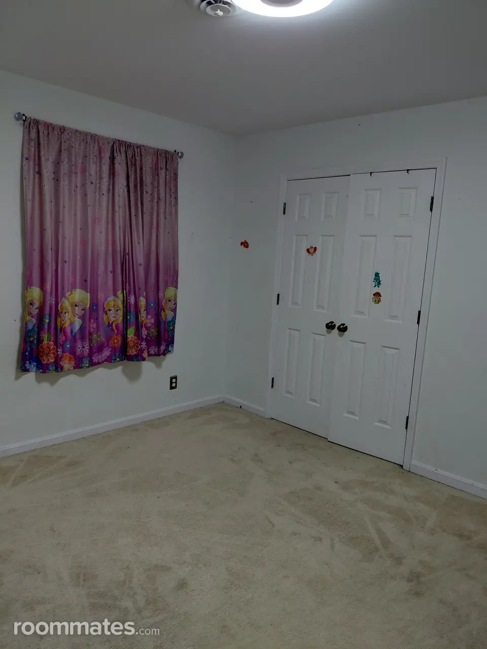 Profile photo 1 of 10