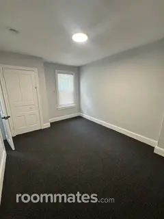 Room for rent in Wilmington, DE $900, house