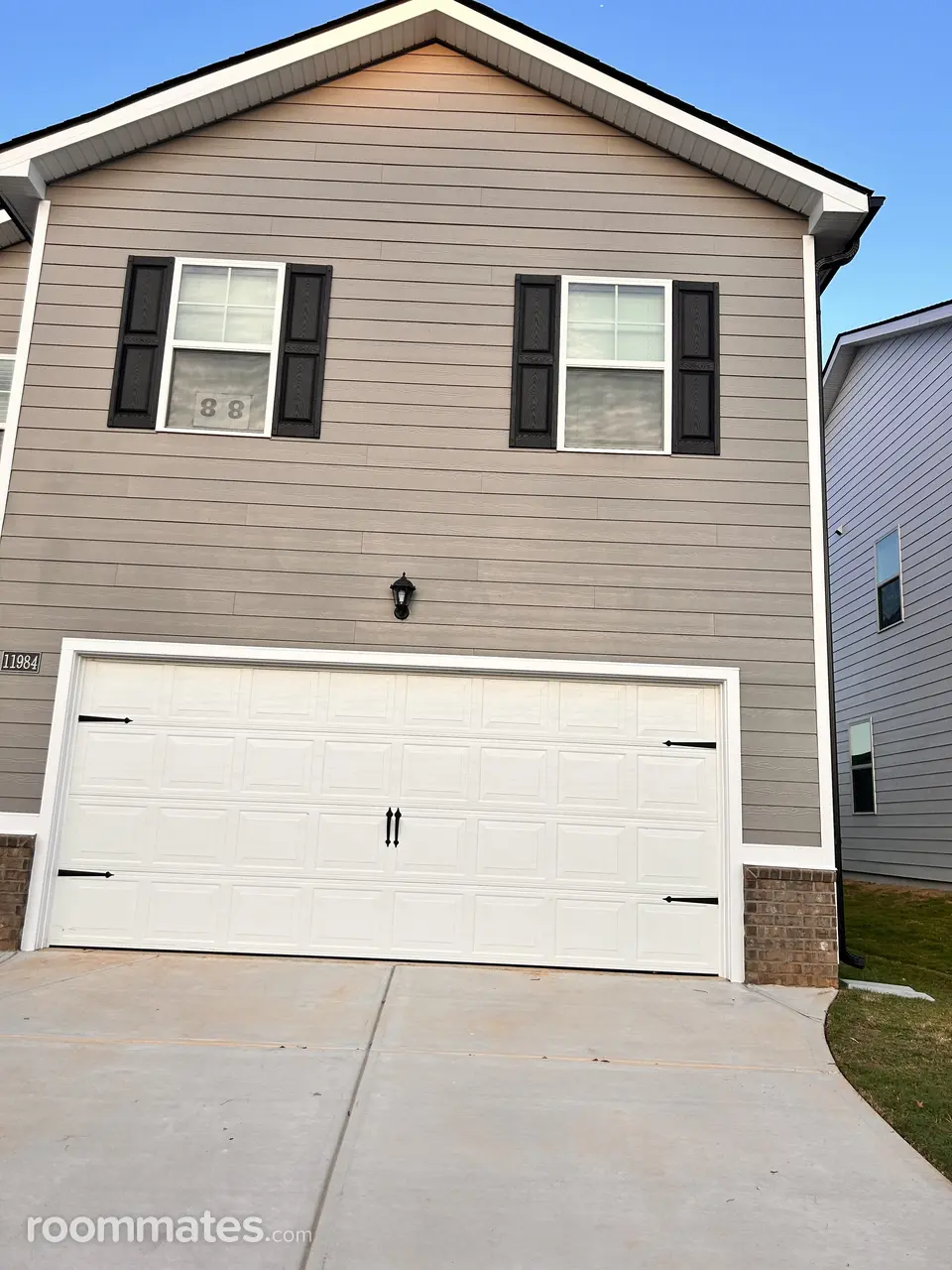 Profile photo 4 of 7