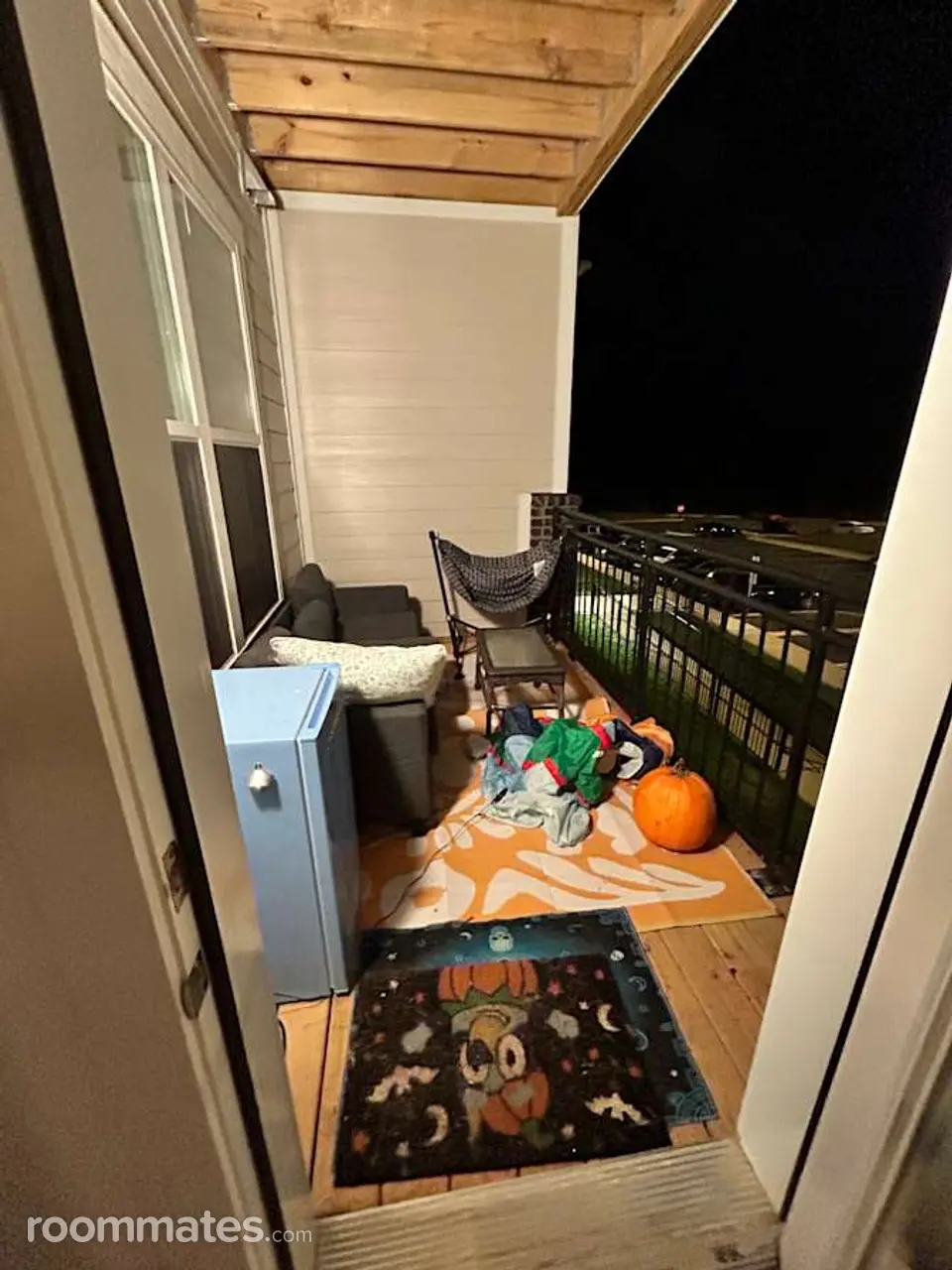 Profile photo 7 of 19