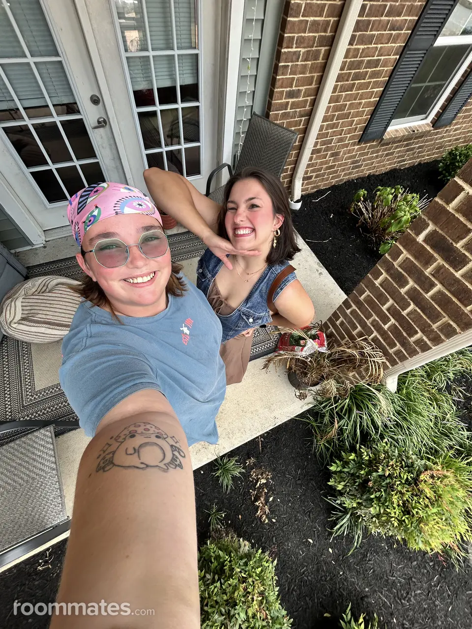 Profile photo 10 of 19